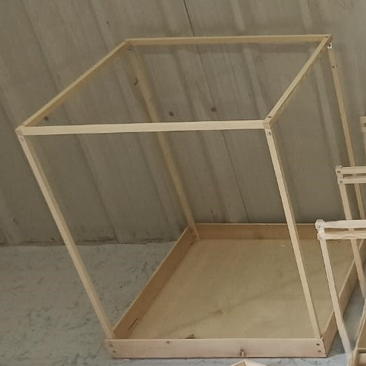 Lehenga Tray 24"x24"x30"